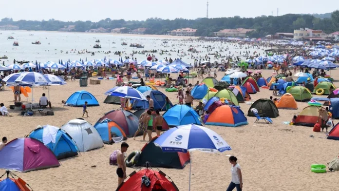 Beidaihe, stațiunea modestă de la malul mării, unde Xi Jinping se retrage în fiecare vară. Cum se analizează soarta Chinei și a lumii! Beidaihe, stațiunea modestă de la malul mării, unde Xi Jinping se retrage în fiecare vară. Cum se analizează soarta Chinei și a lumii!