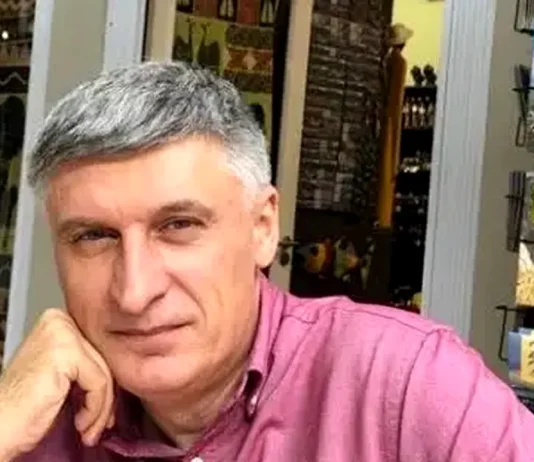 SOLIDNEWS publică dovezile legate de scandalul “pornografiei infantile”. Dialogurile lui Avramescu cu mama copiilor săi și declarația acesteia!