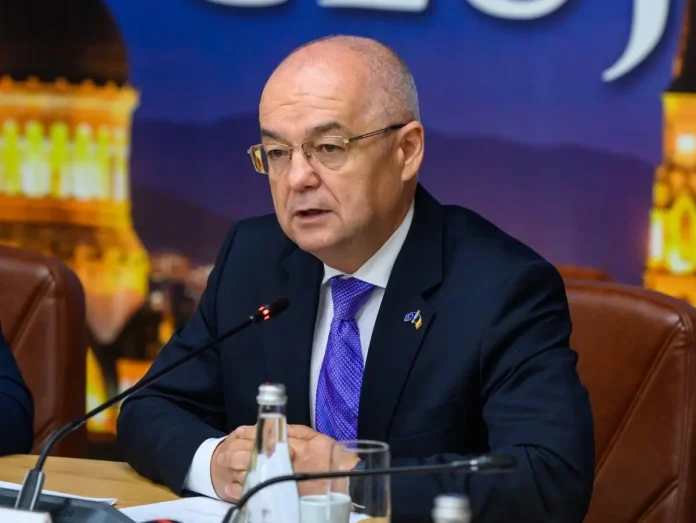 Emil Boc mai pierde peste 2 milioane de lei Emil Boc mai pierde peste 2 milioane de lei