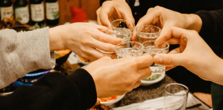 S-a dovedit științific că vinul e tipul de alcool cel mai puțin dăunător!