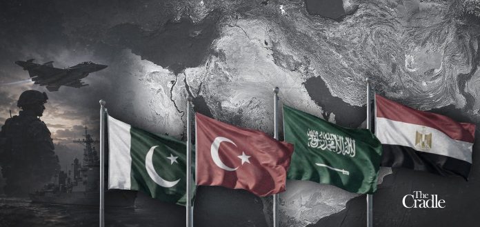 Un bloc musulman de apărare prinde contur: se aliază Pakistanul, Turcia, Arabia Saudită și Egiptul. Un bloc musulman de apărare prinde contur: se aliază Pakistanul, Turcia, Arabia Saudită și Egiptul.
