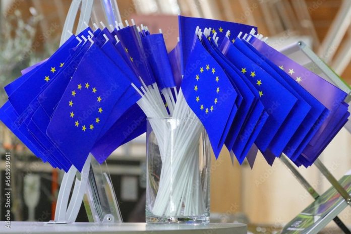 Este extinderea UE menită să asigure securitatea Uniunii? Este extinderea UE menită să asigure securitatea Uniunii?