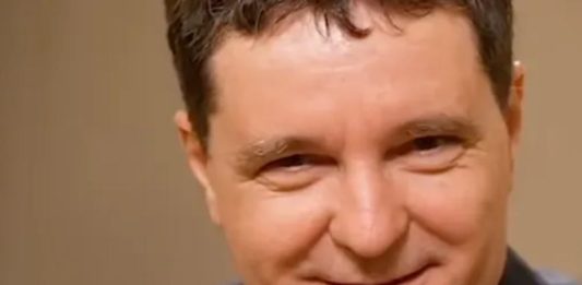 Liviu Alexa: Singurătatea lui Nicușor Dan, președintele pe care nu l-a vizitat niciun greu al lumii. Cum mai e cu aurul RO? Ancheta DW despre un milion de maidanezi ucişi la noi, pentru aproape un miliard de dolari!
