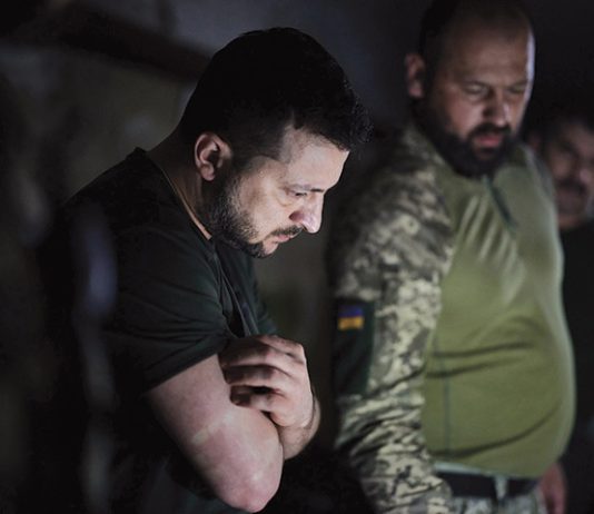 Ucraina s-a oficializat ca “stat mafiot”. Procurorul General demisionar și acuzat de mare corupție, a fugit din țară cu acordul lui Zelensky!