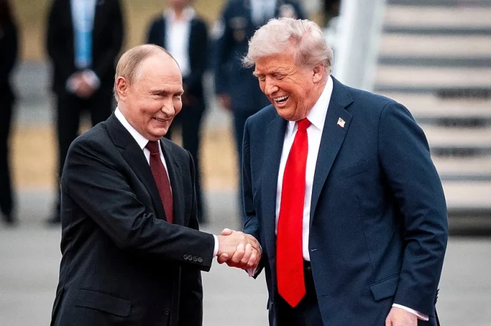 Andrei Nicolae (ACTIVENEWS): S-a găsit ”putinist” pro-America la Casa Alba. Trump, acord gigantic pentru motorina rusească, după o convorbire cu Putin! Andrei Nicolae (ACTIVENEWS): S-a găsit ”putinist” pro-America la Casa Alba. Trump, acord gigantic pentru motorina rusească, după o convorbire cu Putin!