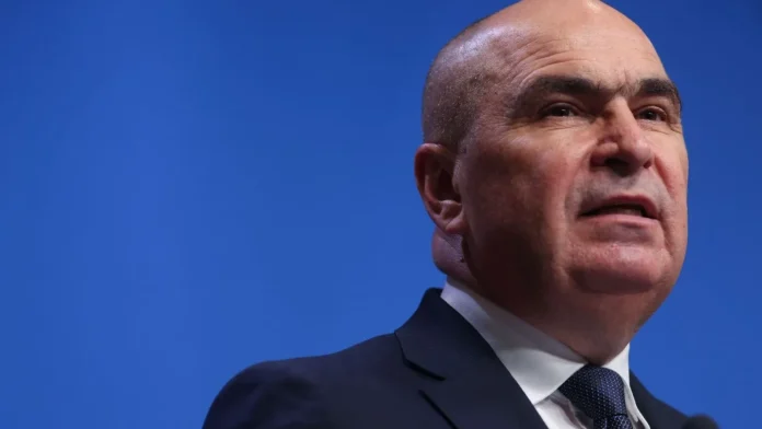 Începe deja lupta între USR și PNL. Drulă afirmă că Bolojan e șantajat să voteze guvernul Niculescu! Începe deja lupta între USR și PNL. Drulă afirmă că Bolojan e șantajat să voteze guvernul Niculescu!