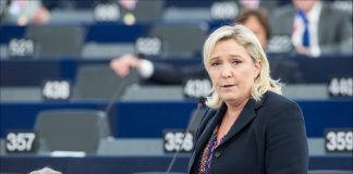 Jumătate din evreii și musulmanii din Franța declară că vor părăsi țara în cazul în care Le Pen câștigă alegerile!