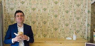 BTI: Nicușor Dan care cere voie bancherilor. Cea mai mare gafă a vreunui președinte!