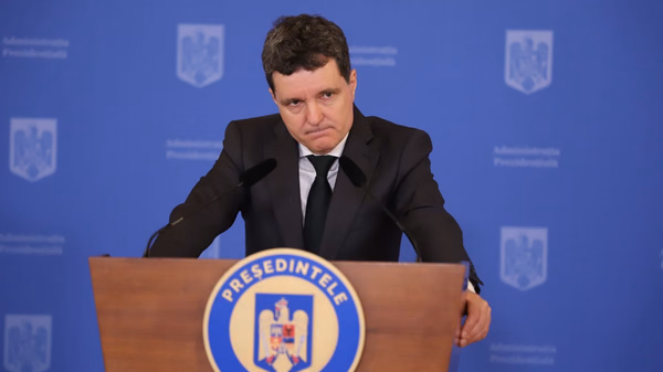 Costi Rogozanu (LIBERTATEA): Votați ce vreți, dar dup-aia anticipate! Asta trebuia să spună Nicușor Dan Costi Rogozanu (LIBERTATEA): Votați ce vreți, dar dup-aia anticipate! Asta trebuia să spună Nicușor Dan