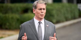FRUMENTARIUS: Scott Bessent, secretarul Trezoreriei SUA, viitorul ”Țar al Inteligenței Artificiale”. Soroșist și primul mare funcționar republican care este gay asumat!